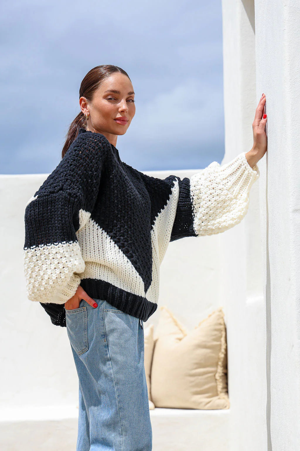 Getaway Knit Jumper - Oreo