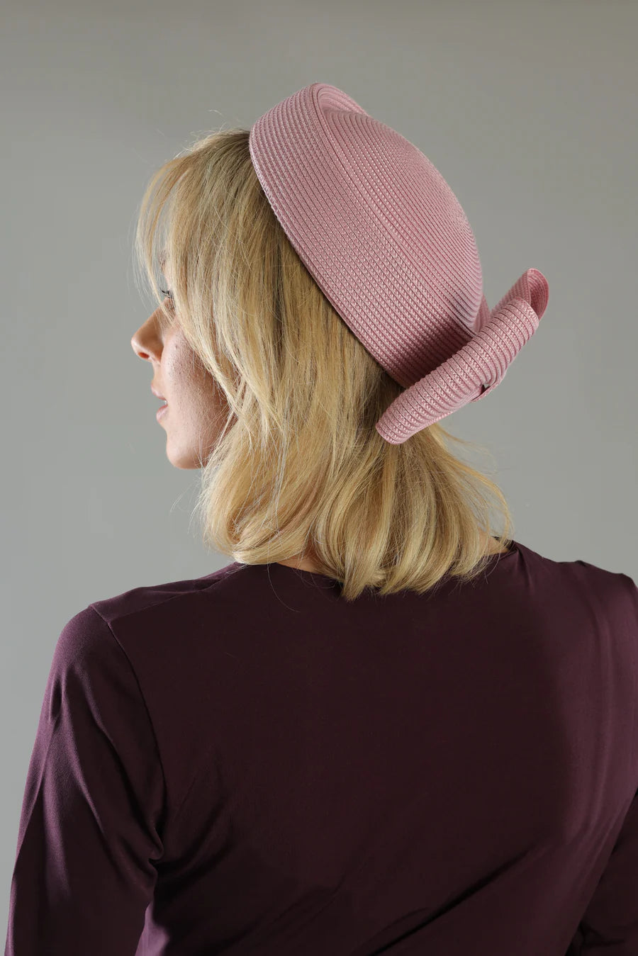 Tara Racewear Pillbox Hat in Dusty Pink