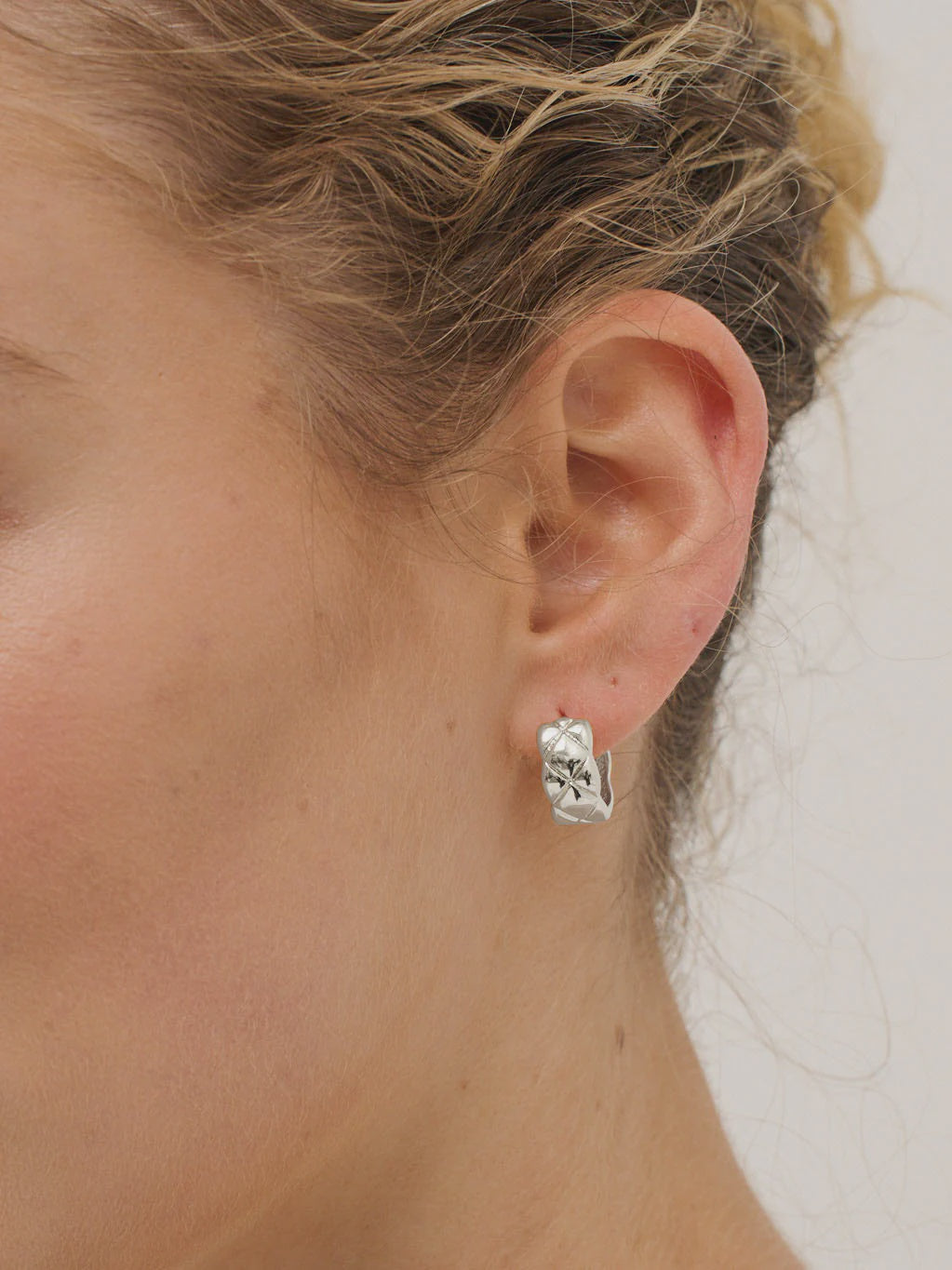 Crush Quilted Earrings - Silver