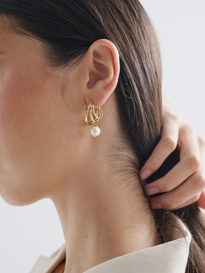 Leona Pearl Earrings
