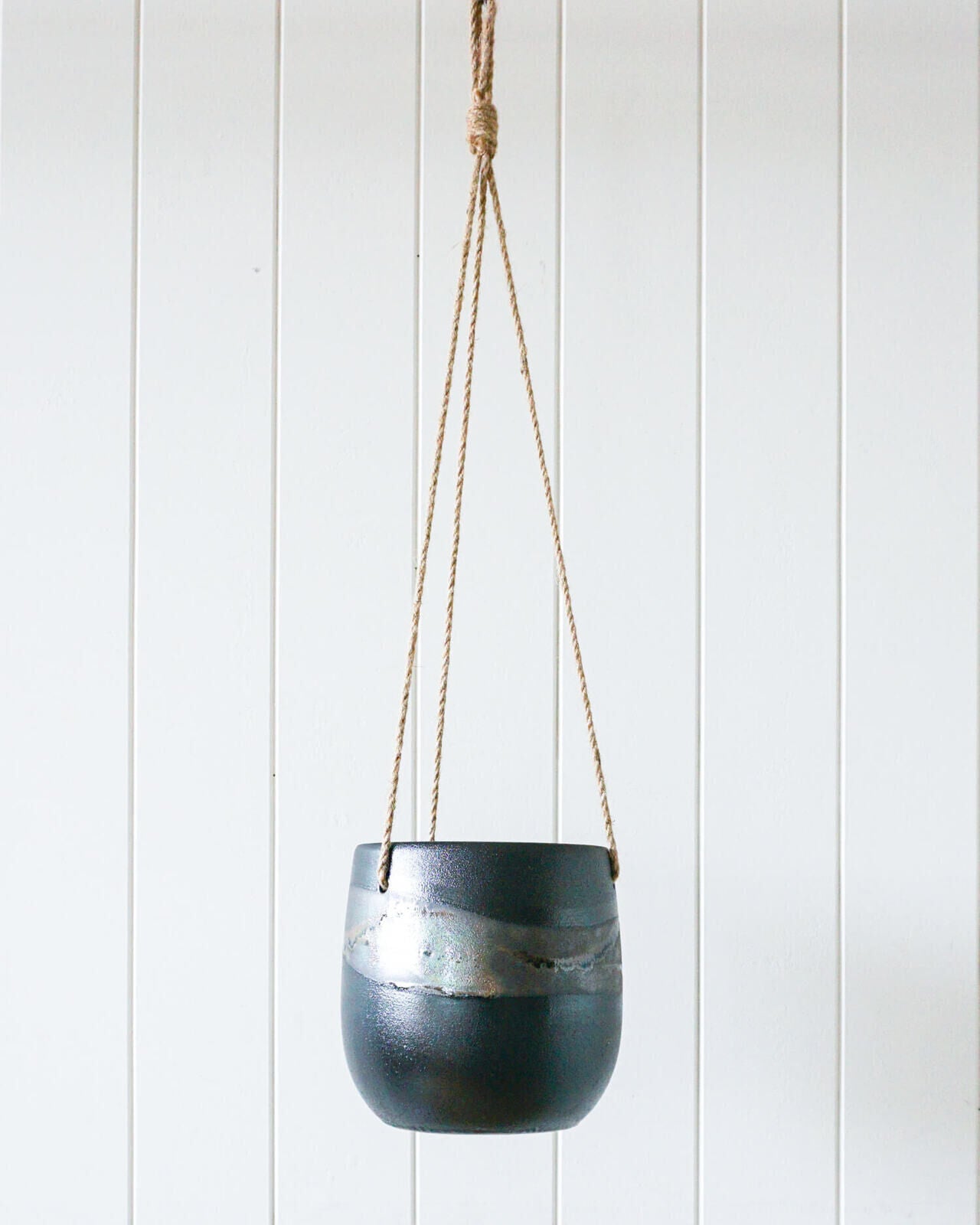 Ciara Hanging Planter