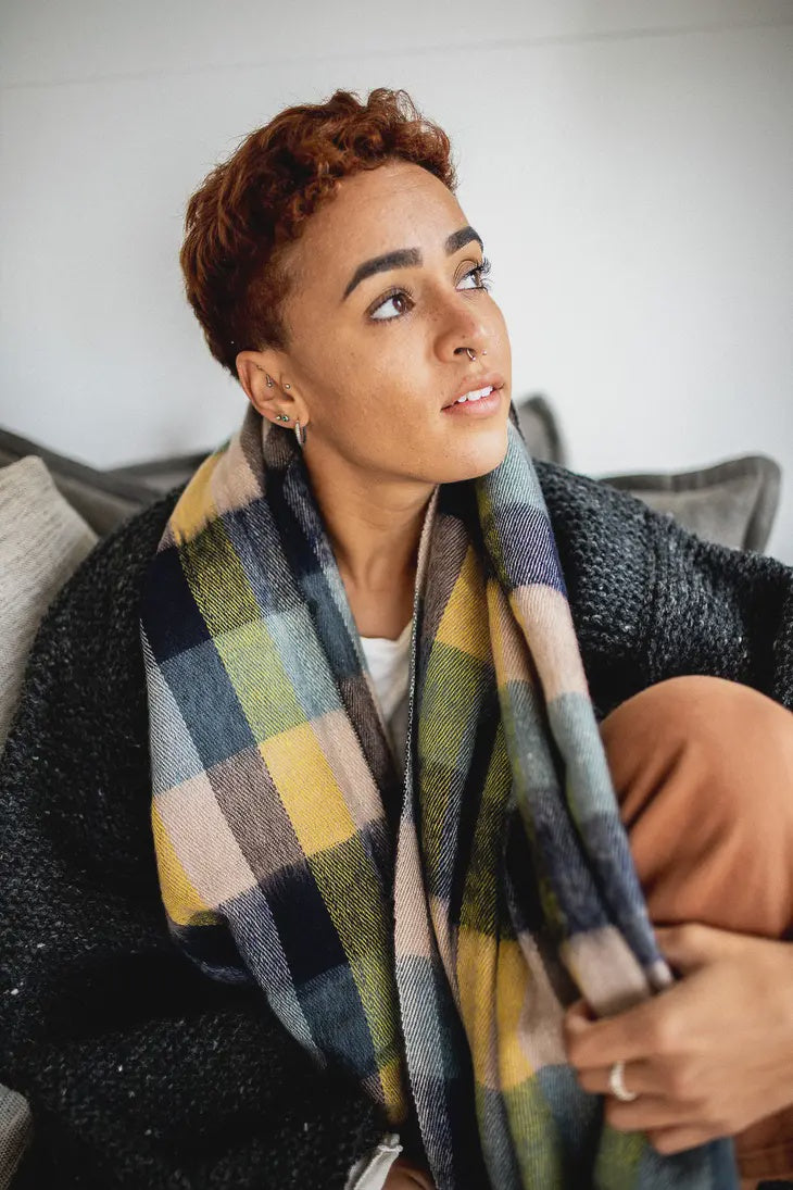 Frankie Check Scarf