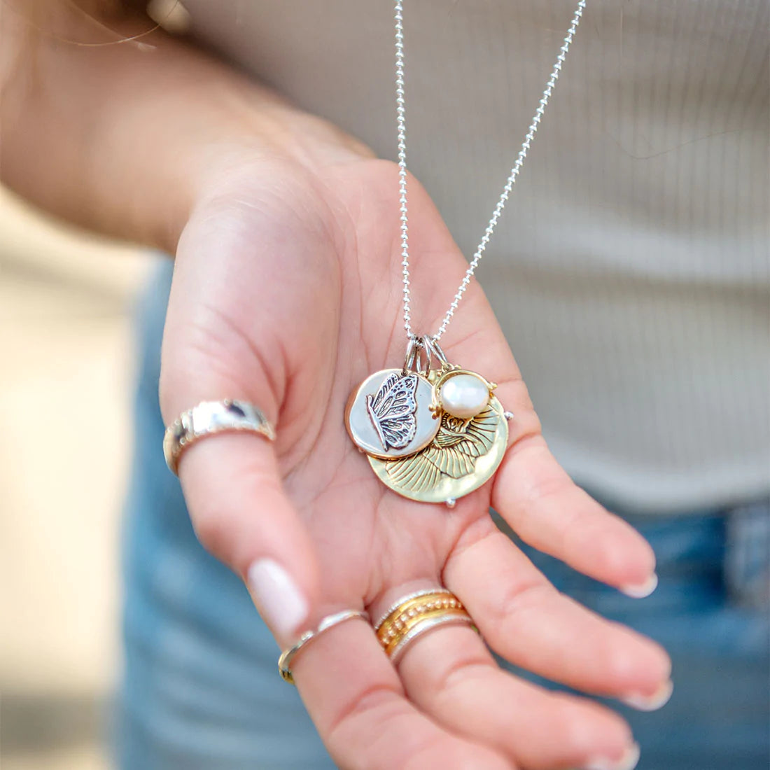 Pearl prosperity spinner charm