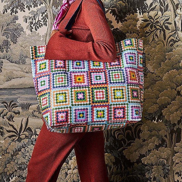 Medium Tote - Crochet