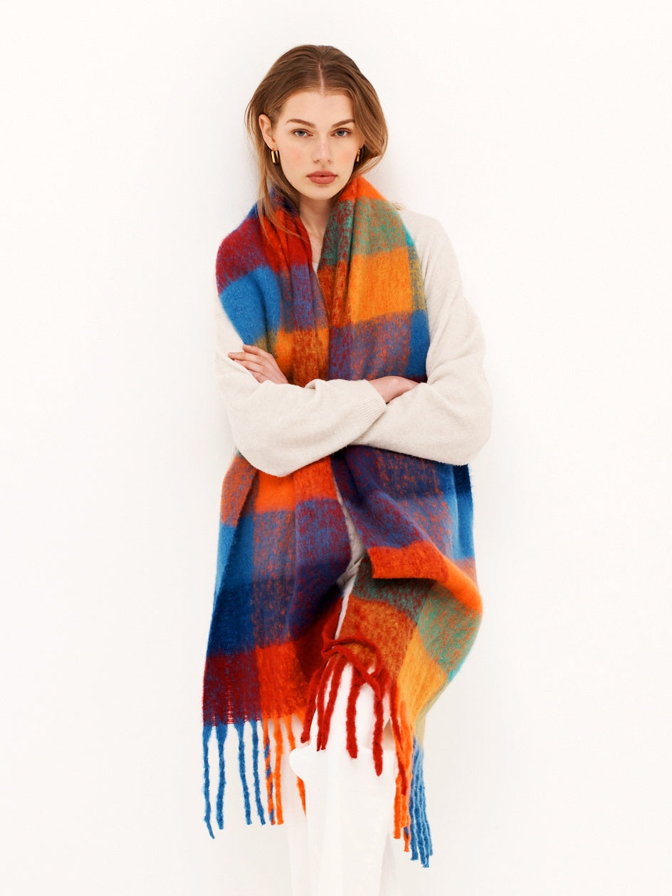 Mari Checkered Fluffy Scarf