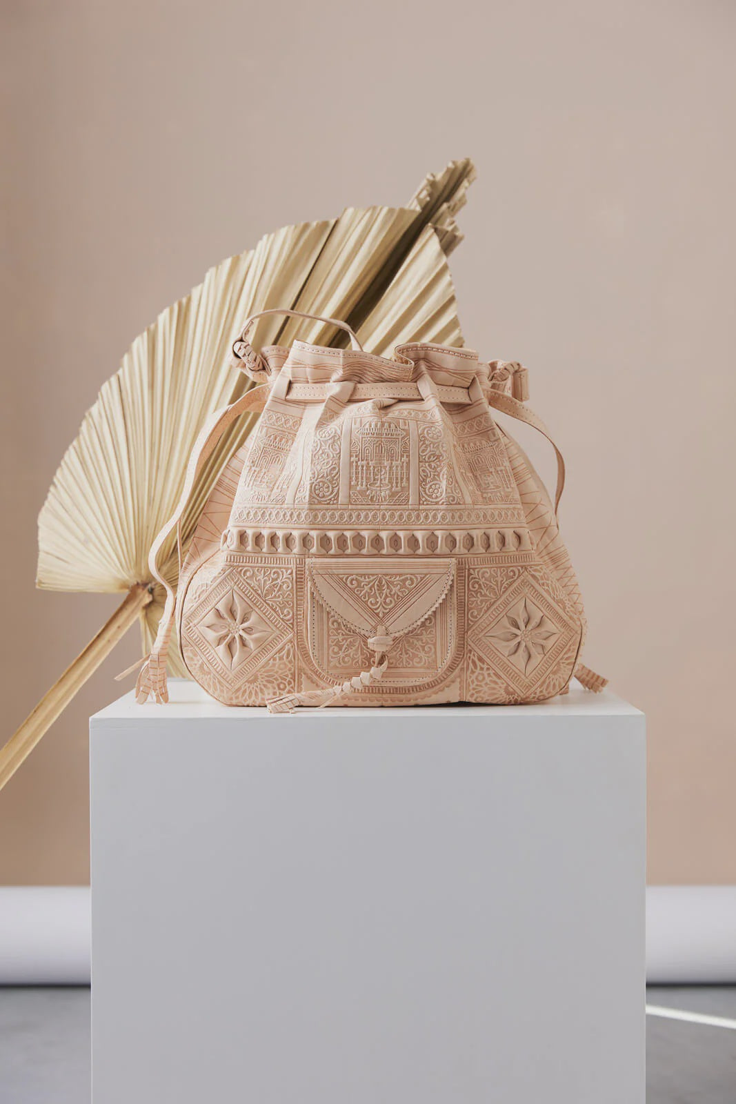 Marrakesh Leather Bucket Bag - Natural Palace