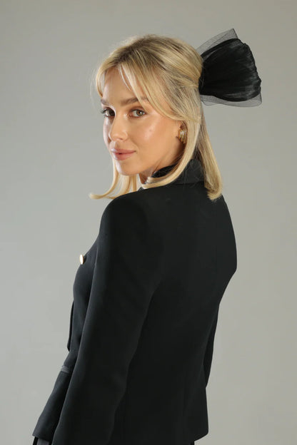 Lois Bow in Black