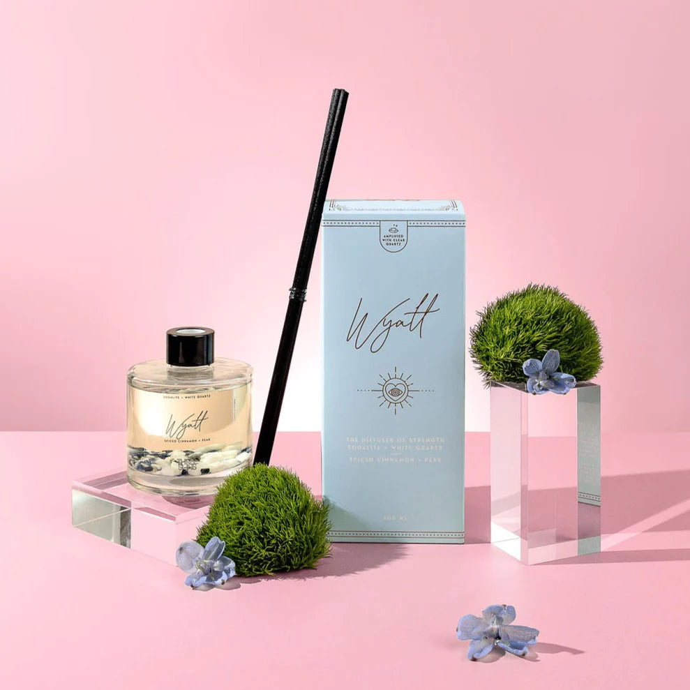 Wyatt | Crystal Reed Diffuser of Strength | Spiced Cinnamon And Pear