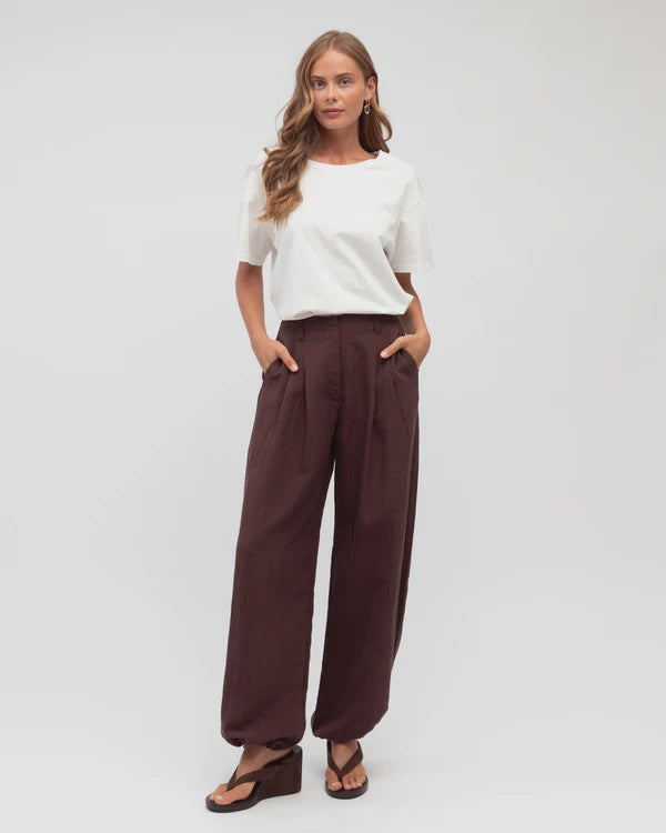 Acia Balloon Pants