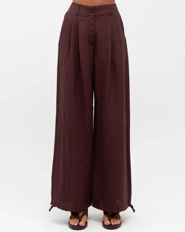 Acia Balloon Pants