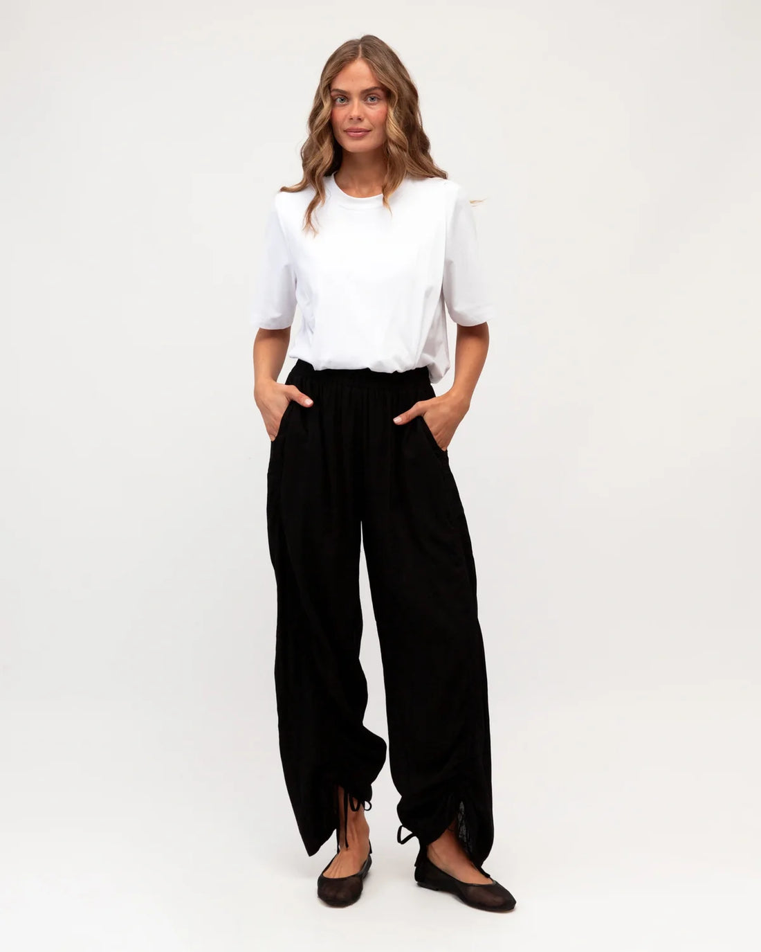 Gathered Front Pants - Black