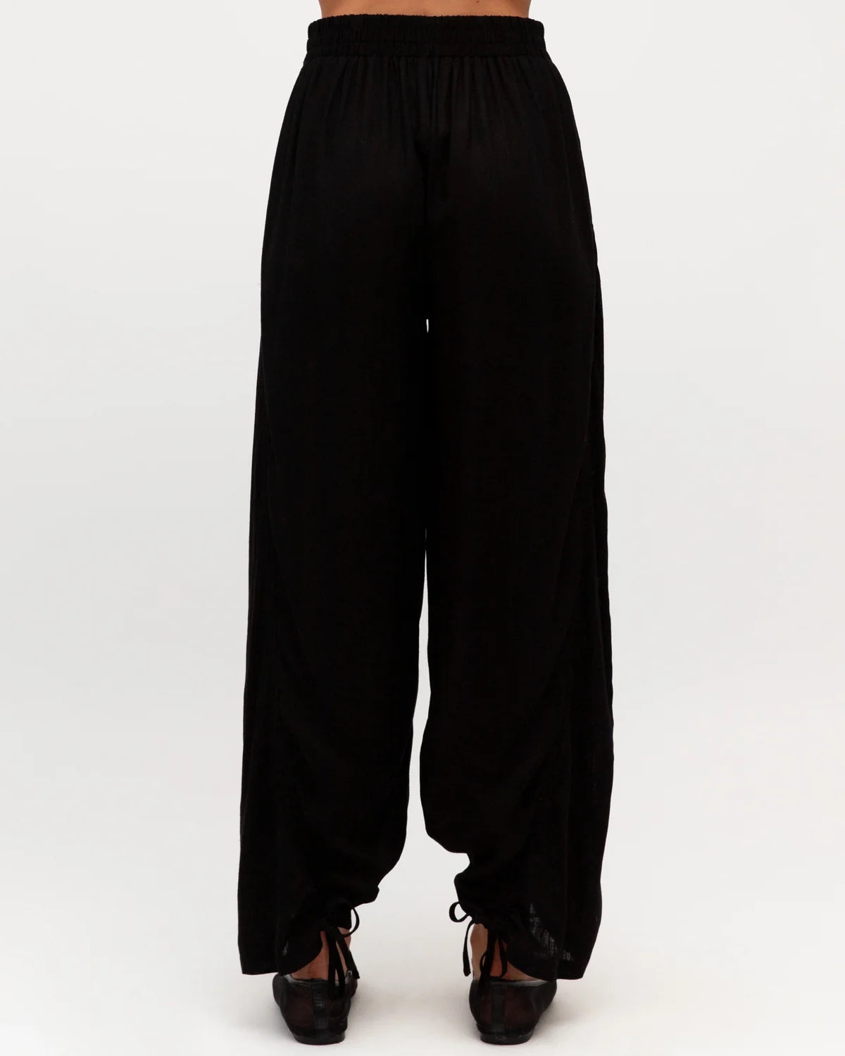 Gathered Front Pants - Black