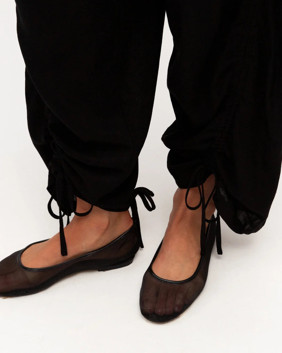 Gathered Front Pants - Black