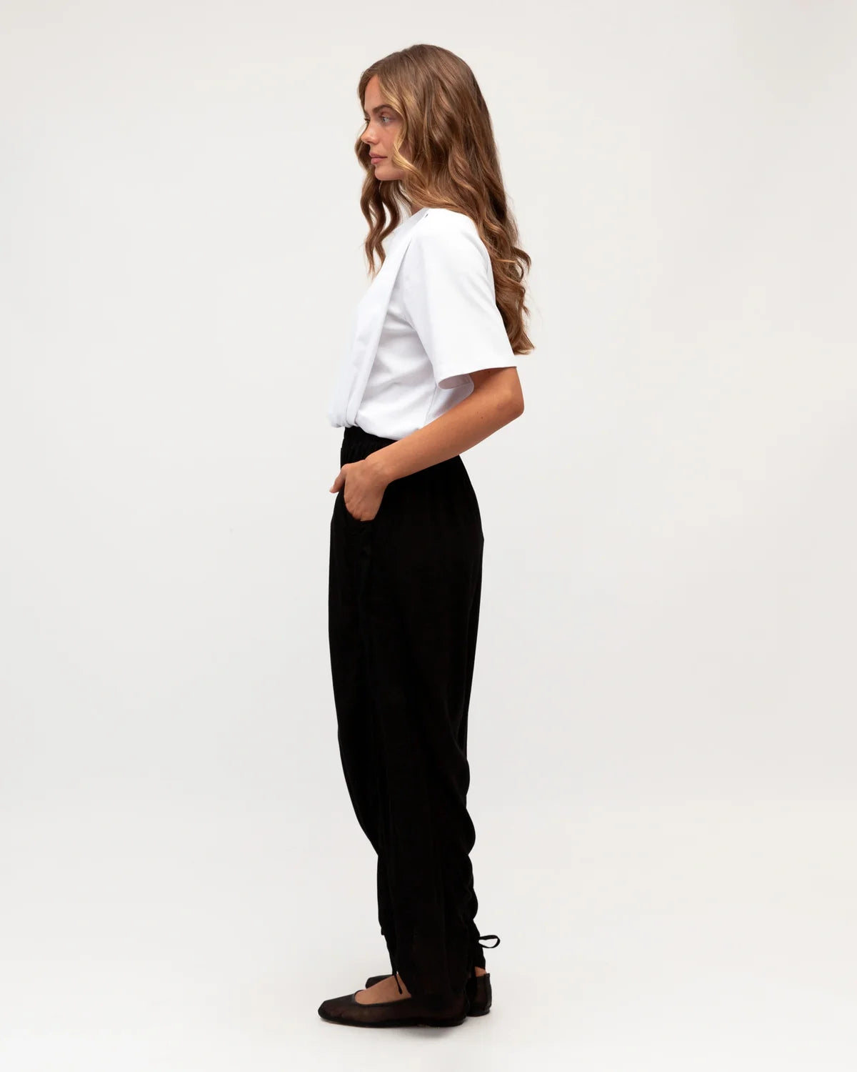 Gathered Front Pants - Black