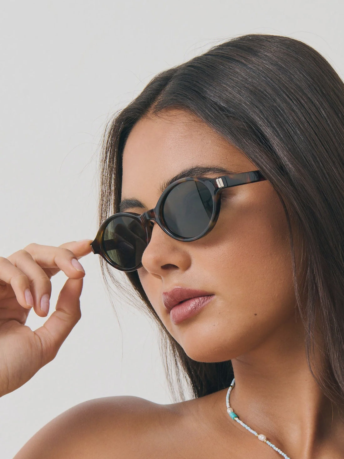 L&amp;S Lexi Oval Sunglasses in Tortoise