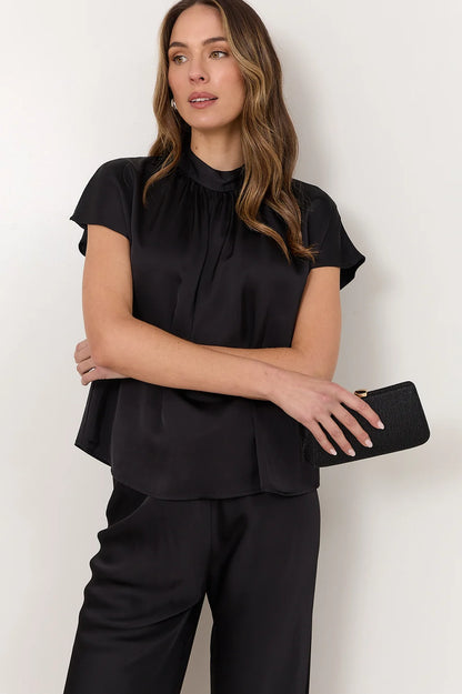 Lile Structured Mesh Event Clutch - Black