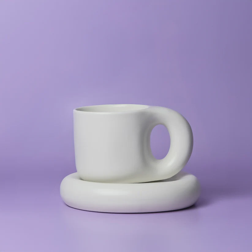 Lola Chubby Mug - White