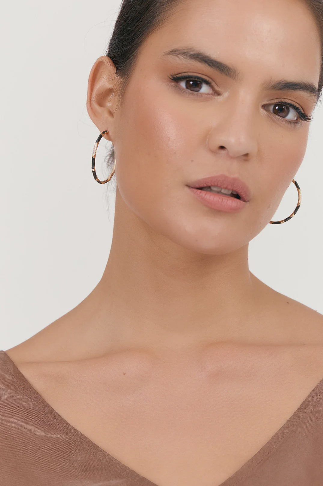 Metal Enamel Statement Hoops - White/Gold