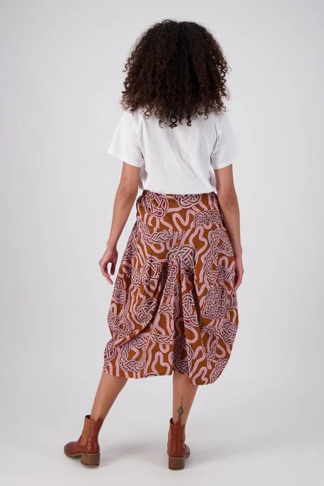 Milwaukee Loveknots Skirt Caramel in Fine Cord