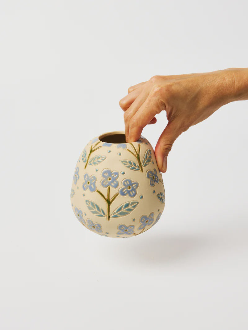 Pollen Vase - Blue Floret