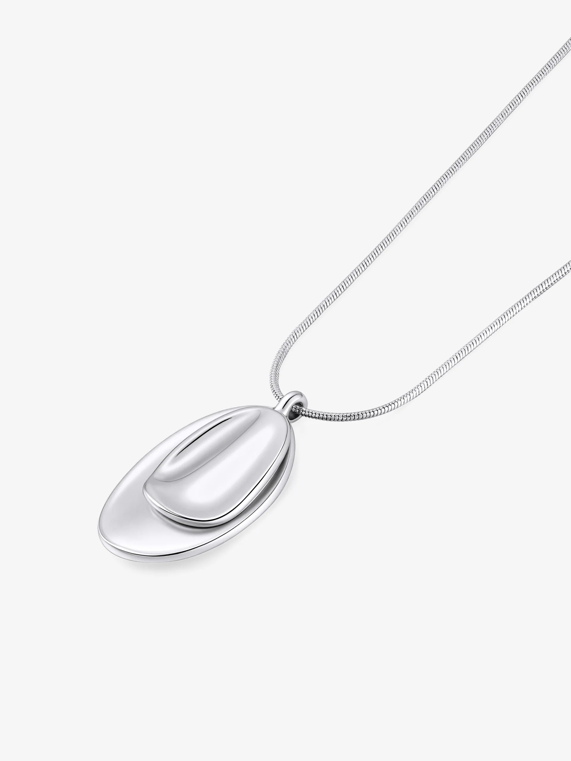 Sade Pebble Sterling Silver Necklace