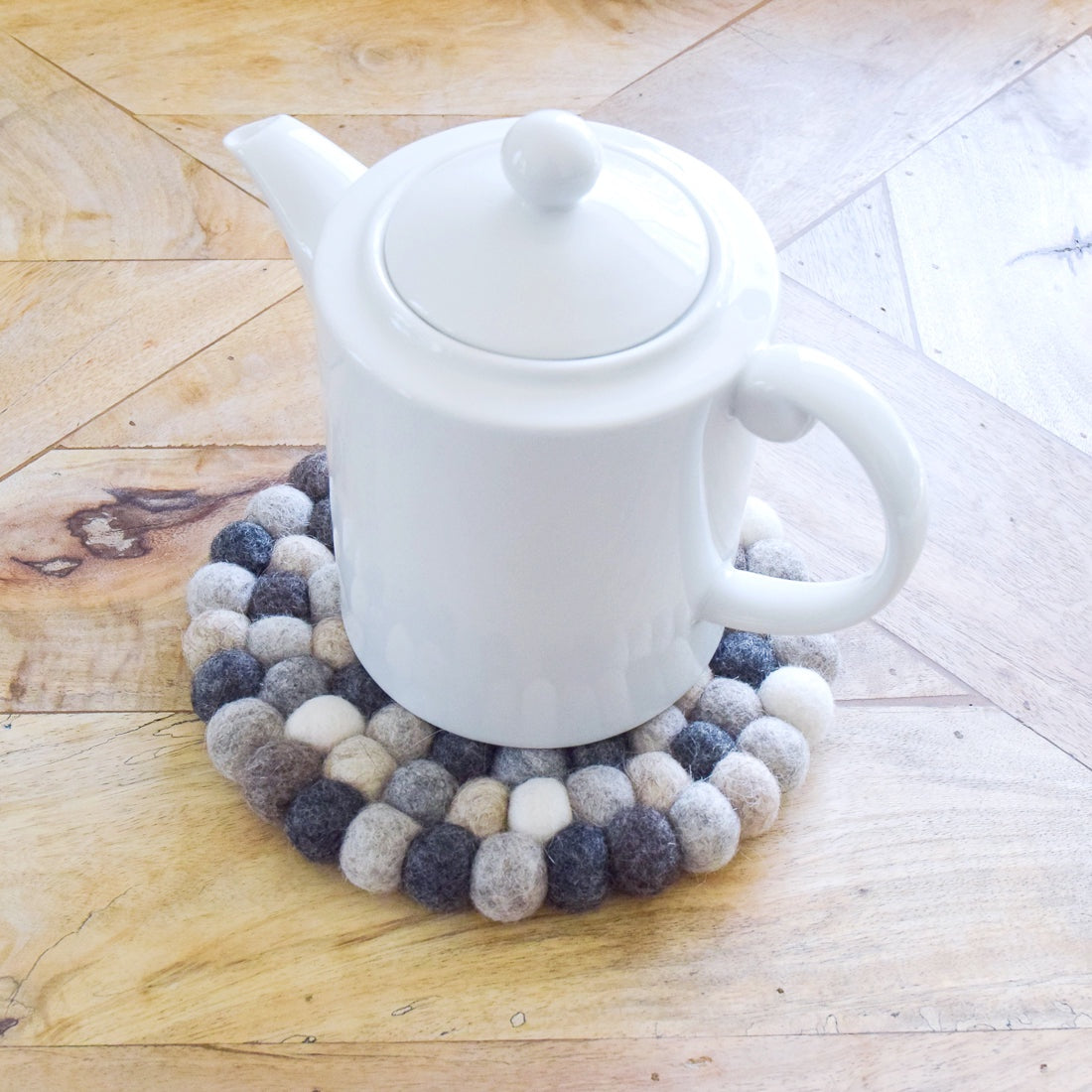 Tea Pot Trivet -Grey Stones