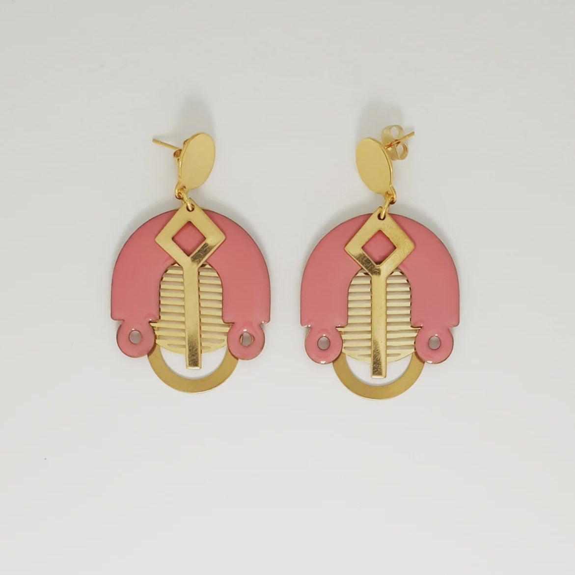 Middle Child Triumph Earrings Pink